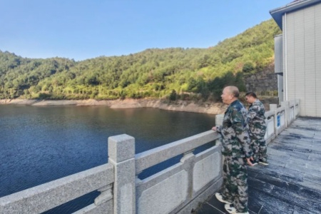 武平退役军人邱中华：从军营卫士到“护河尖兵” 守护家乡绿水青山