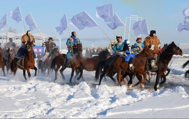 呼伦贝尔冰雪季热度飙升：预订量增30%，“冷资源”这样变成“热经济”