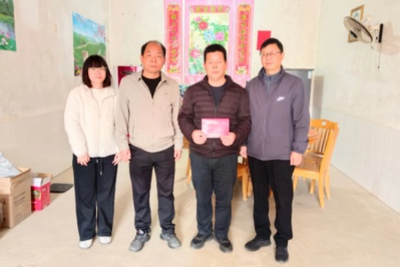 助学老兵子女 情暖优抚对象│永定区退役军人事务局精准送达“情暖老兵子女就学”救助金