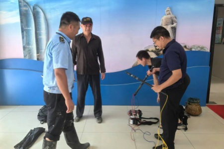 厦门海渔执法从“电”到“修” 一场执法善意与生态保护的双向奔赴