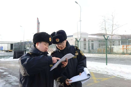 绥芬河海关办结全省首票艺术品保税展示交易出区手续