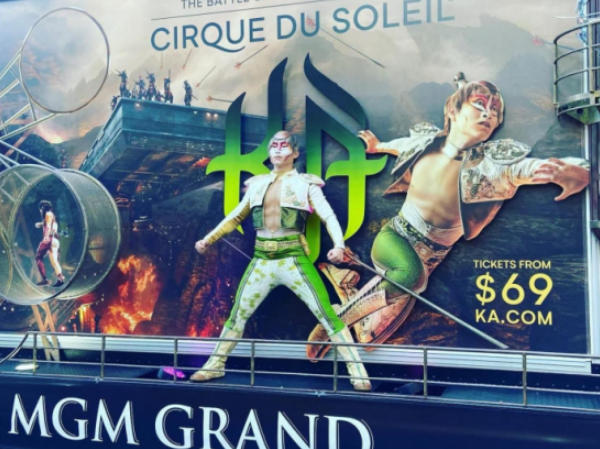 从单鞭少年到国际演员：燕亚松的武术表演破局之路