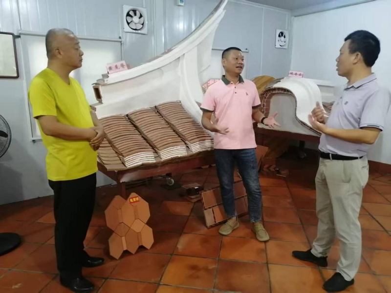 &ldquo;闽南红砖瓦杯&rdquo;书画摄影展: 非遗文化赋能百年校庆