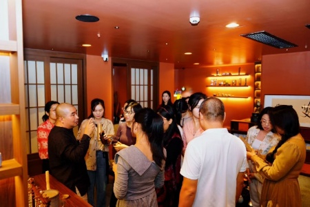 城市里温暖守望者郭口口：空间疗愈、非遗传承与公益行