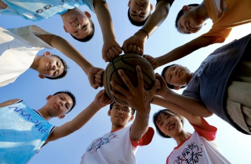 知行计划发布2025年大学生项目年度成果 909所高校汇聚约1亿青年影响力