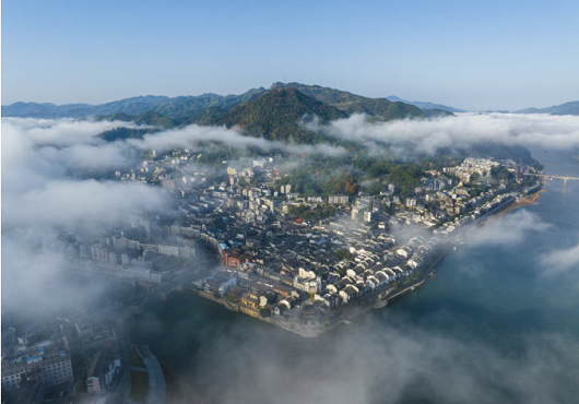 音乐为媒、古城作席，怀化洪江区开启&ldquo;超级大舞台&rdquo;音浪盛宴