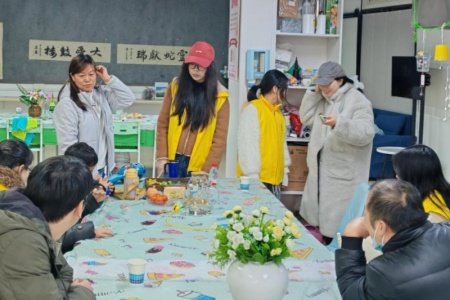 星笔生花 指尖绘梦│福州鼓楼慈善开展孤独症儿童手绘风铃DIY活动