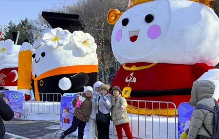 2026千山雪人节盛大启幕 打造鞍山元旦冰雪文旅新热点