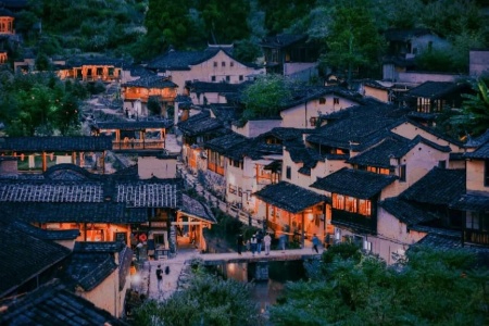 专家把脉建言 屏南龙潭村以旅居转型破解乡村文旅发展瓶颈