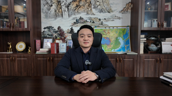 匠心铸花火 续写花炮产业传奇 - 访福多星花炮集团董事长张声秀