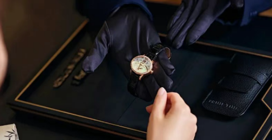 盛时售后：一站式服务，为腕表保驾护航