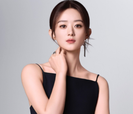 纪梵希美妆正式宣布赵丽颖为全球彩妆及香氛代言人 以全新身份，耀启高定新程