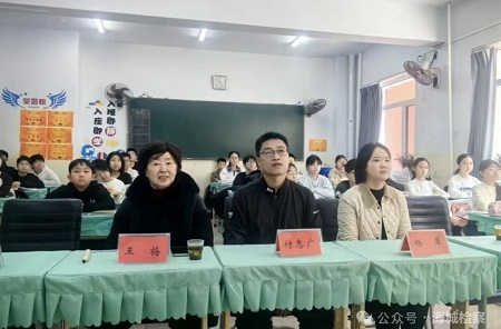 海城市人民检察院联合多部门开展&ldquo;送法进校园&rdquo;活动