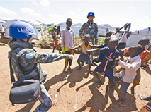 杀害中国维和军人主谋曝光 首领系炸弹专家