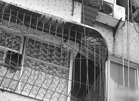 男子忘带钥匙从楼顶空降回家 绳子断掉不幸坠亡