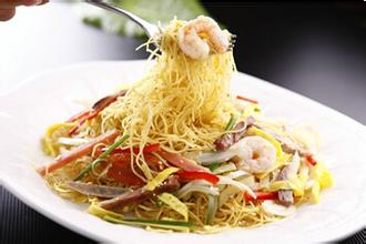 福建安溪：创新&ldquo;茶叶米粉&rdquo;走俏市场