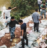 洪水袭26省份1192县 长江堤防扛得住吗