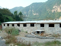 辽宁本溪黑煤窑火灾 13人被困井下