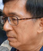 阿扁转行卖保健品：送买家签名DVD