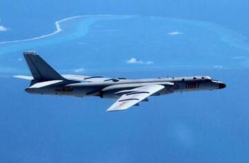 中国空军首次曝光轰-6K巡航黄岩岛高清照片