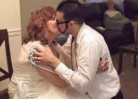 71岁女子与17岁少年结婚 相识于儿子葬礼