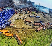 天津港爆炸事故续:关停迁转危化品企业694家