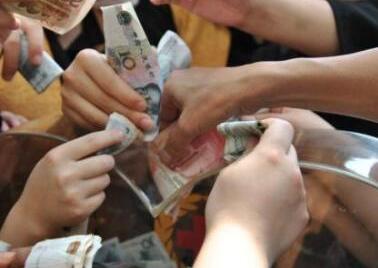 慈善法今起施行：慈善组织需晒账 悔捐或被起诉