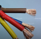 葛店开发区公安局侦破一系列盗窃案、抓获四名嫌犯