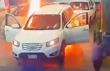 女司机加油时启动轿车 引发大火众人惊恐逃窜