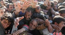 &ldquo;水荒&rdquo;加剧摩苏尔人道危机 50万平民无干净水源