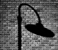 记者采访法院被打：你以为你是中央级别的啊！