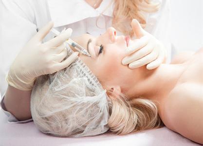 揭出国整形套路：中介赚巨额差价 只谈效果不说风险