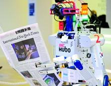 欧盟拟首先立法管制机器人：机器人要配&ldquo;死亡开关&rdquo;