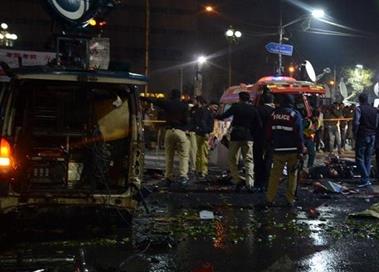 巴基斯坦拉合尔发生爆炸袭击致数十人伤亡