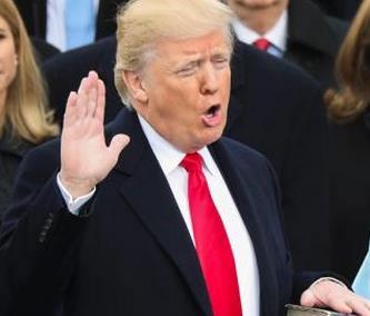 特朗普上任满月施政举步维艰 分析：需重组核心团队