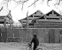 旧城保护中法合作试点 法国师傅助阵胡同老院修缮