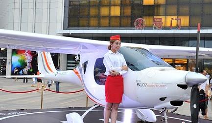 私人飞机成大陆富豪标配 台媒：马云王健林座驾3亿元