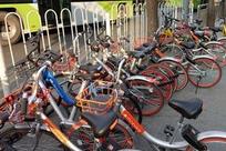 定量、定点、定时、定人 建外街道给共享单车定规矩