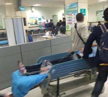 男子在大连开路虎撞飞多名学生 警方排除酒驾毒驾