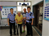 哈尔滨：88岁高龄老人迷失街头团结派出所及时救助