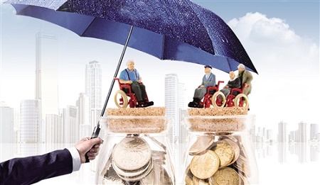 银发族如何选准保险产品？