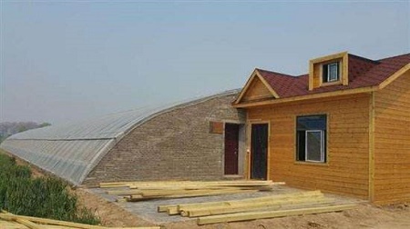 七成棚主是市民：全国将整治大棚房