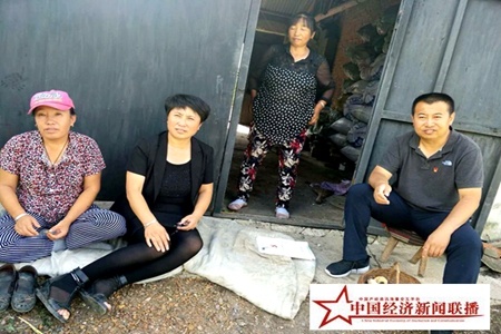 为百姓脱贫致富贡献所能&mdash;&mdash;记黑龙江讷河市商务局局长李文福同志的扶贫事迹