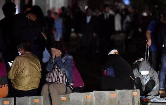 北海道发生强震多处建筑物倒塌525万户居民停电