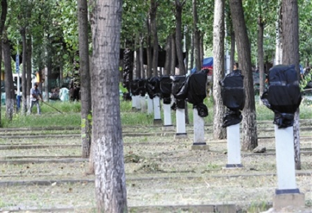 充电桩问题多电动车充电难