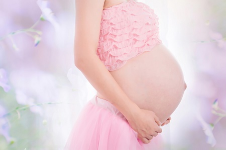 孕妇抠破皮后感染高烧到41℃未及时就医痛失胎儿