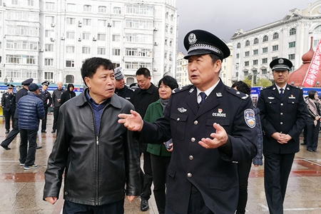 哈尔滨市南岗公安分局开展&ldquo;扫黑除恶&rdquo;宣传活动