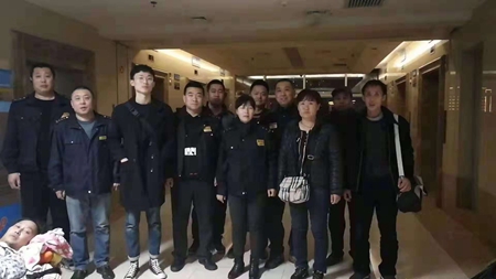 哈尔滨市&ldquo;凤祥雷锋&rdquo;车队点亮人间温暖