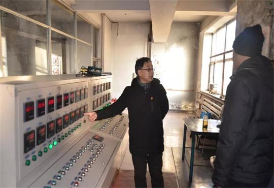 黑龙江二九〇农场供热大排查 让居民幸福指数升温