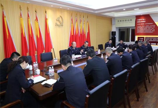 哈尔滨市公安局举行学习贯彻党支部工作条例（试行）座谈会
